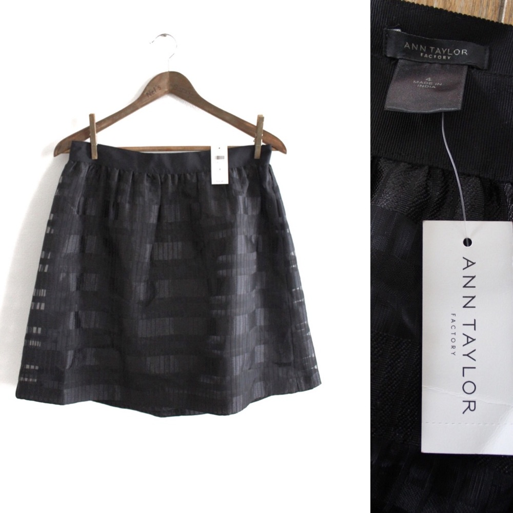 Ann Taylor NWT Black MIDI Skirt 4 27
